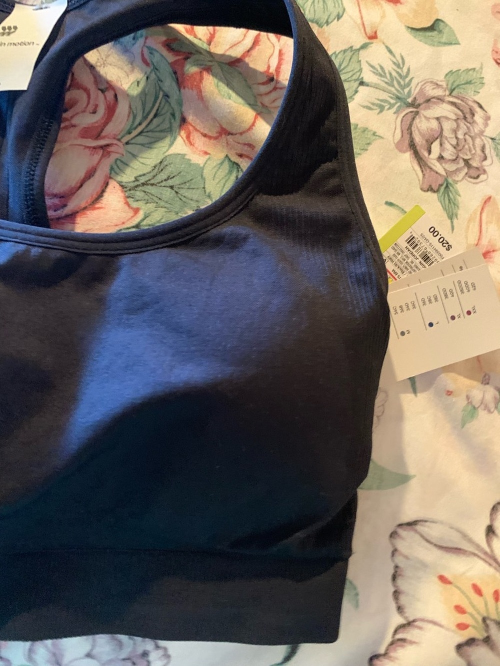 NWT all in motion Black Seamless Racerback Sports Bra Size Medium - Picture 3 of 5